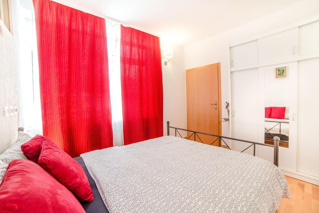 Apartments Daria Rovinj Oda fotoğraf