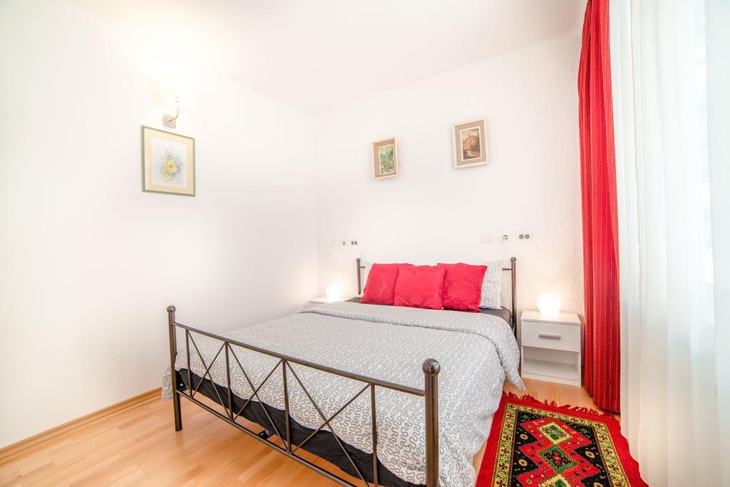 Apartments Daria Rovinj Oda fotoğraf