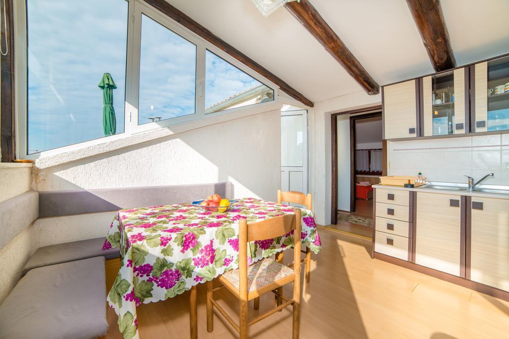 Apartments Daria Rovinj Oda fotoğraf